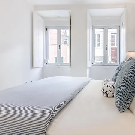 Santos Modern Flat Apartment Lisbon