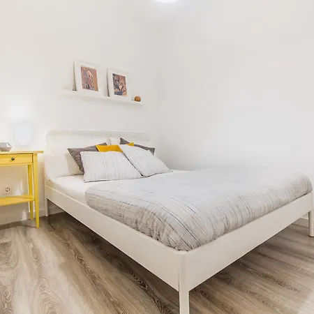 Santos Modern Flat Apartman